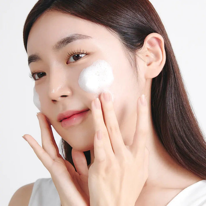 ETUDE SoonJung pH 6.5 Whip Cleanser 250ml - Seouléa