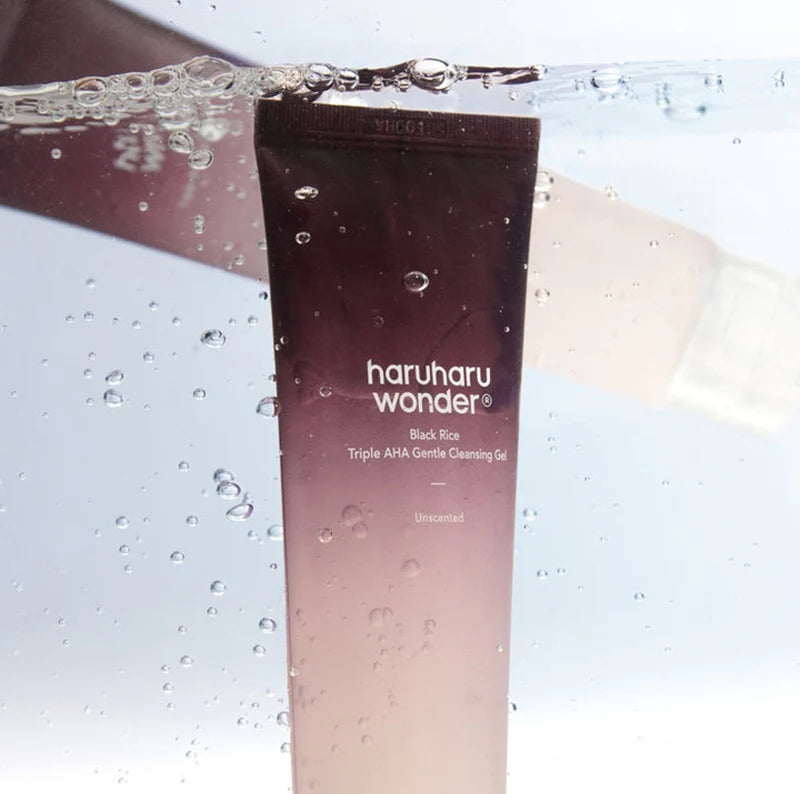 Haruharu Wonder Black Rice Moisture 5.5 Soft Cleansing Gel