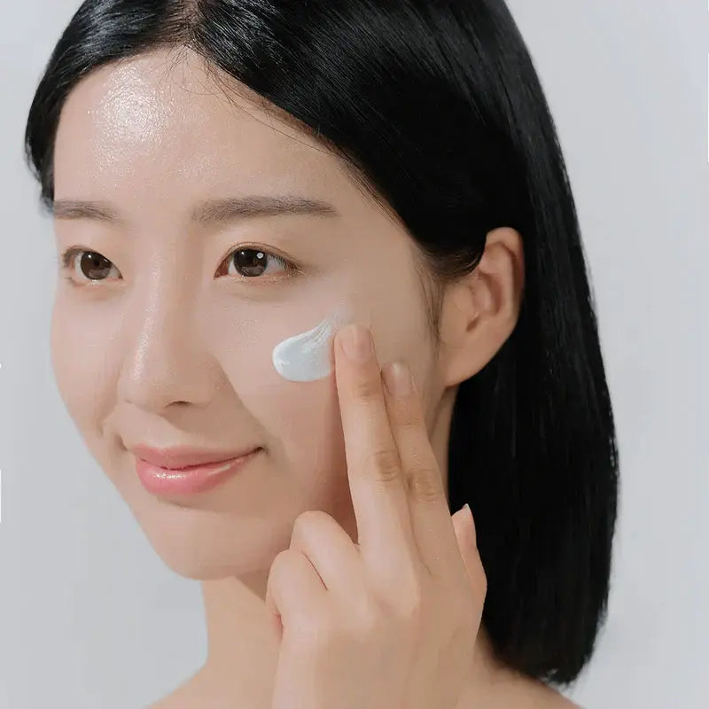 SKIN1004 Madagascar Centella Hyalu-Cica Water-Fit Sun Serum Twin Pack SKIN1004
