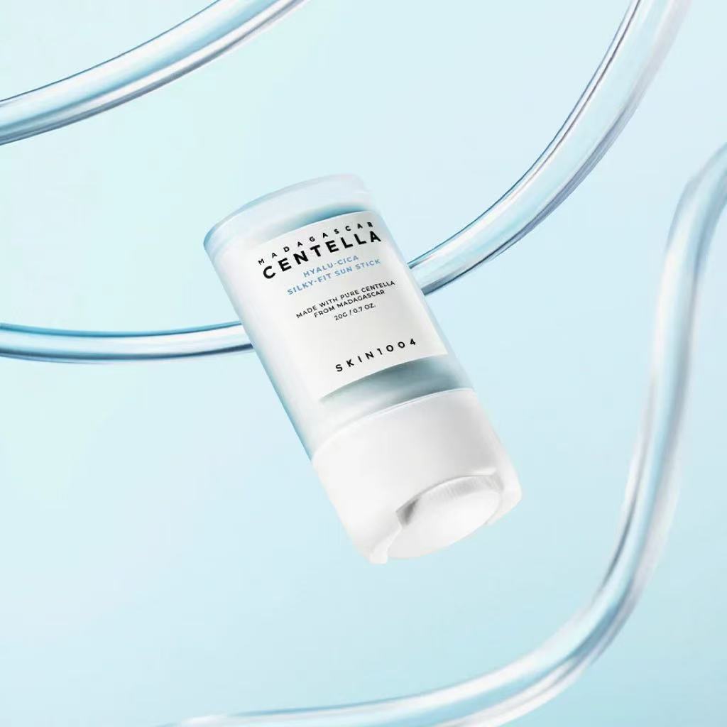 SKIN1004 Madagascar Centella Hyalu Cica Silky Fit Sun Stick