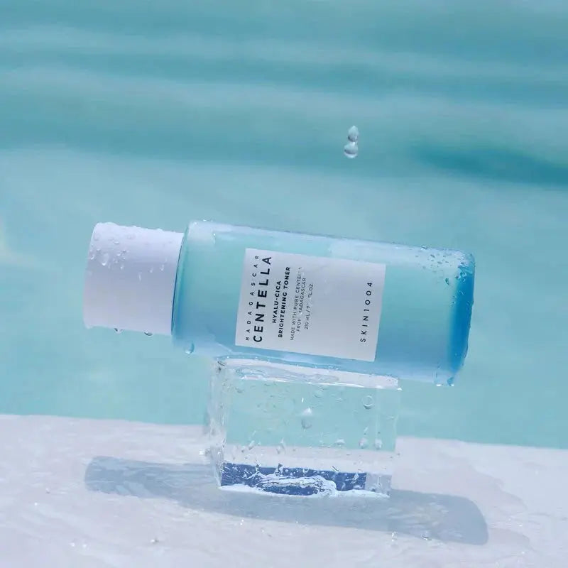 SKIN1004 Madagascar Centella Hyalu-Cica Facial Toner 210ml SKIN1004