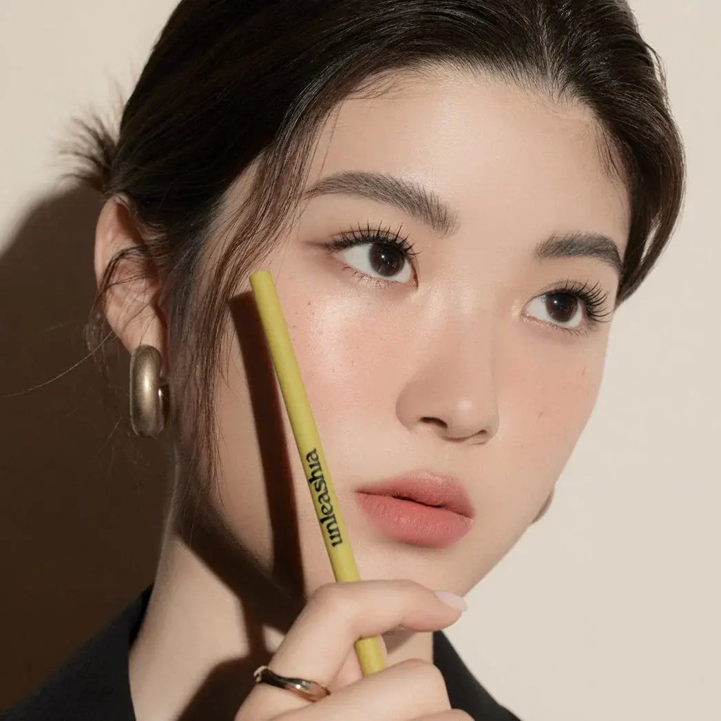Unleashia Shaper Defining Eyebrow Pencil UNLEASHIA